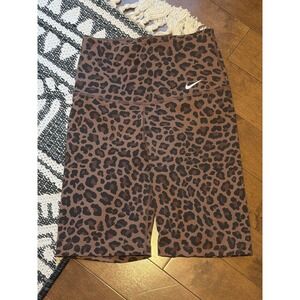 Nike Dri Fit Leopard Print Bike Shorts Women's XS Brown Athletic Workout Gym